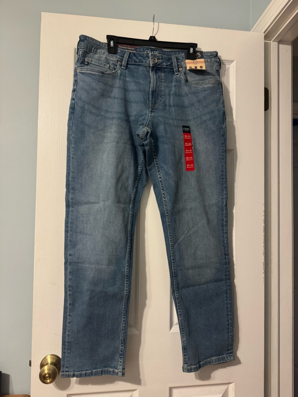 Chaps Cinch Men’s Light Blue Straight Jeans